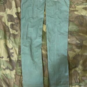 Nice L/XL Green Farmers Defense Polyester & Spandex Forearm Gardening Sleeves